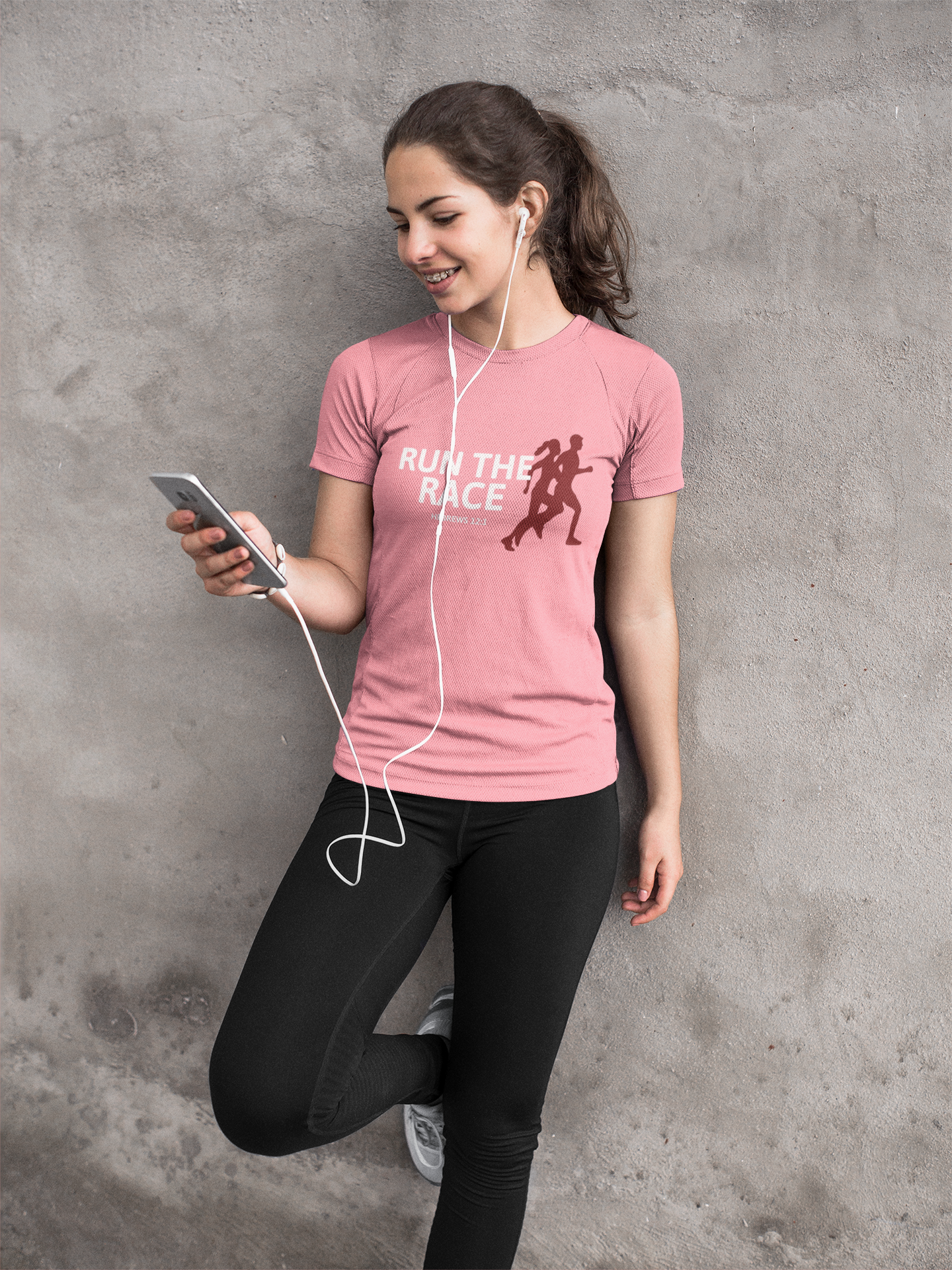 Run The Race Pink - Unisex t-shirt