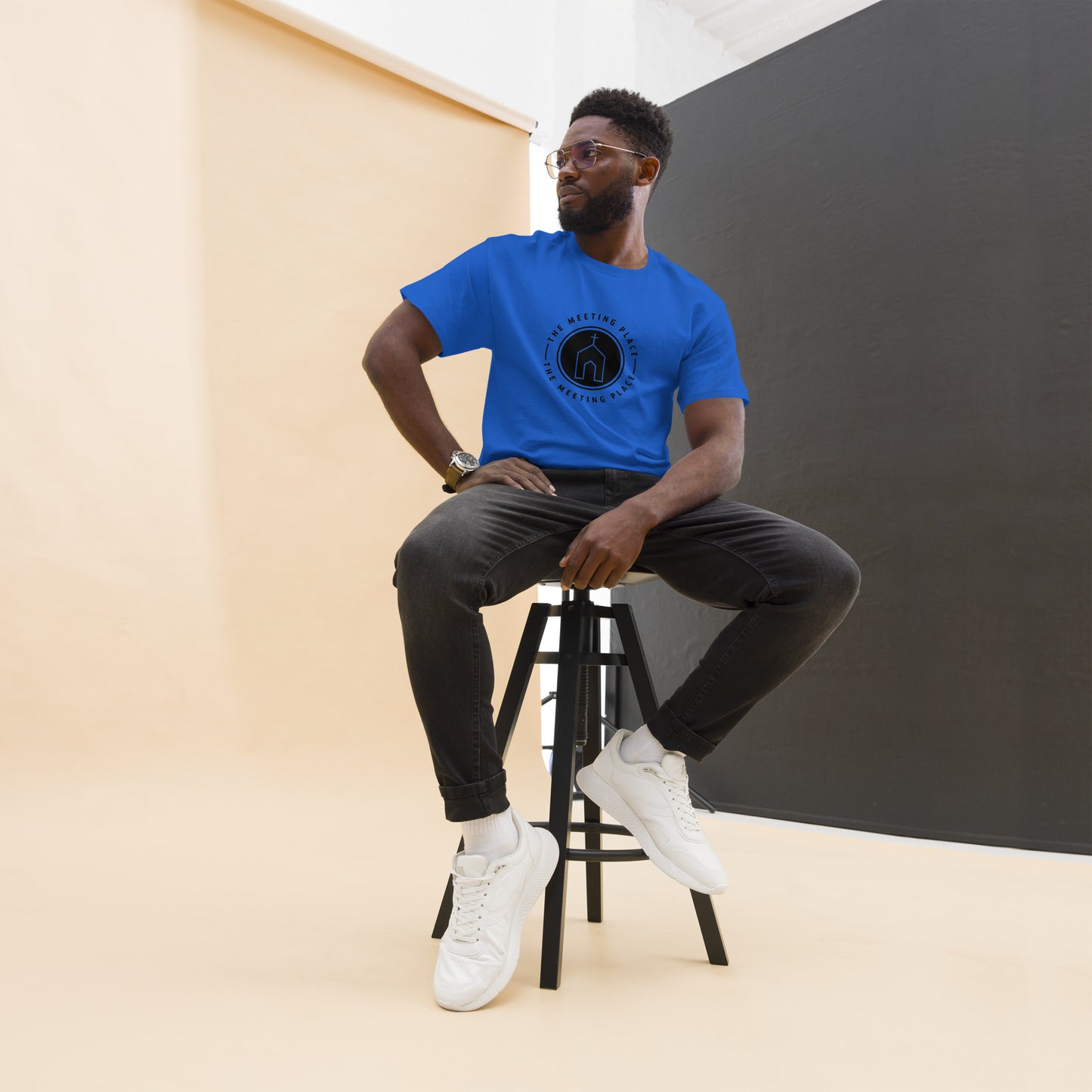 Royal - The Meeting Place - Men's classic tee